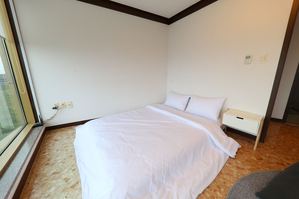 Jeju Miracle Guest House 19/60