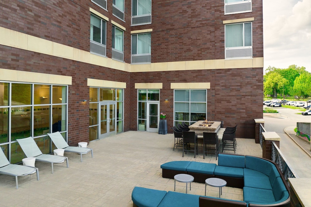 Springhill Suites By Marriott Pittsburgh Mt Lebanon 7/44