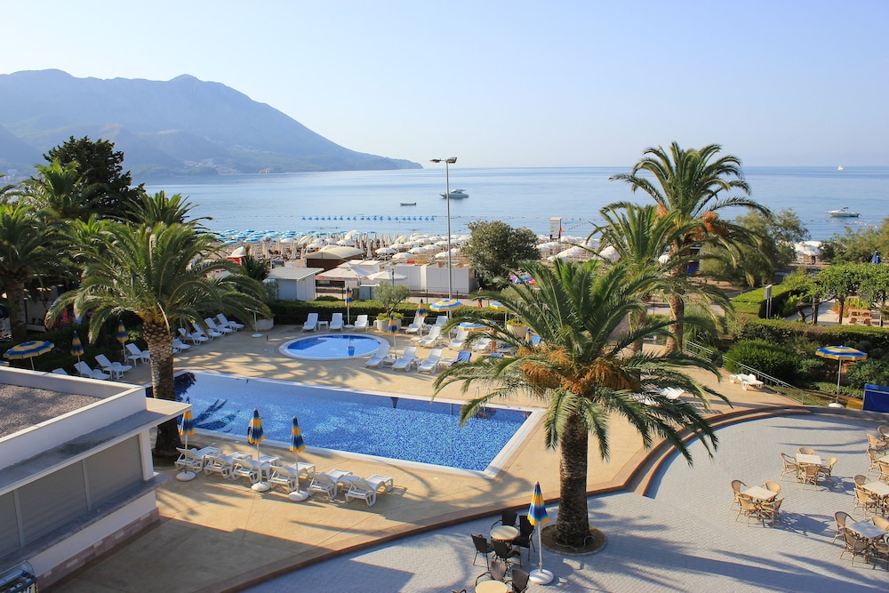 Hotel Montenegro Beach Resort 9/81