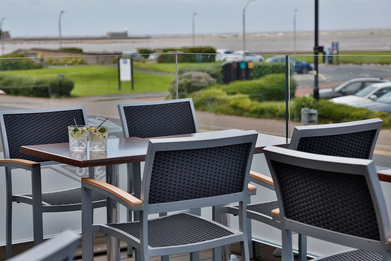 Lancaster Morecambe Bay Hotel by Belvilla 37/47