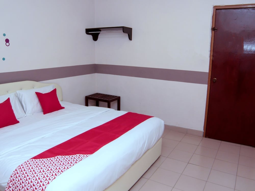 OYO 1173 Mandyrin Hotel 11/26