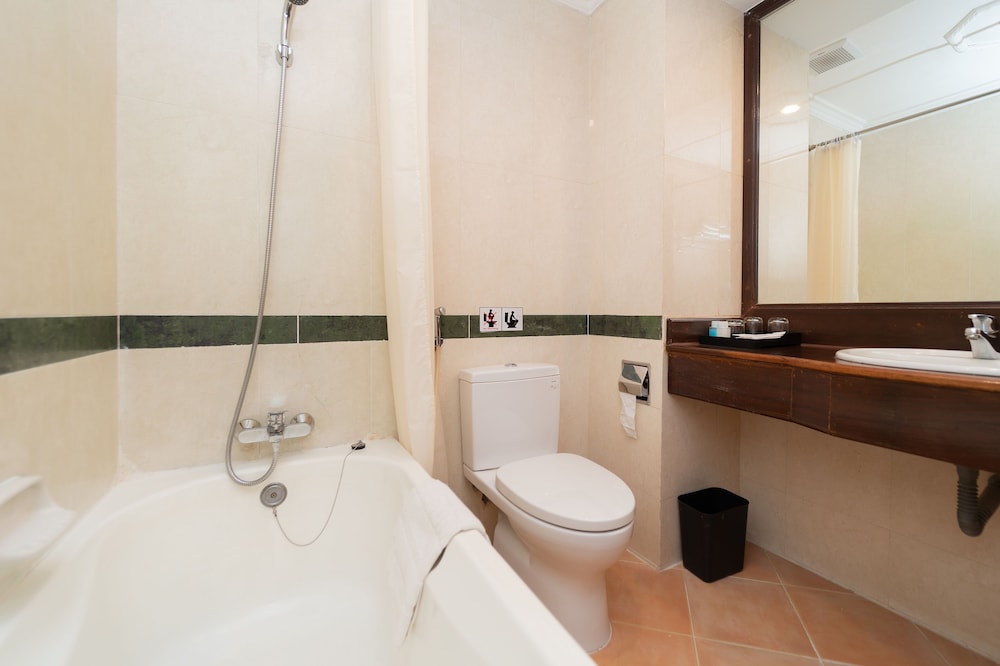 غرفة قياسية بسريرين منفصلين، Monoreach Hotel Siem Reap 5/6