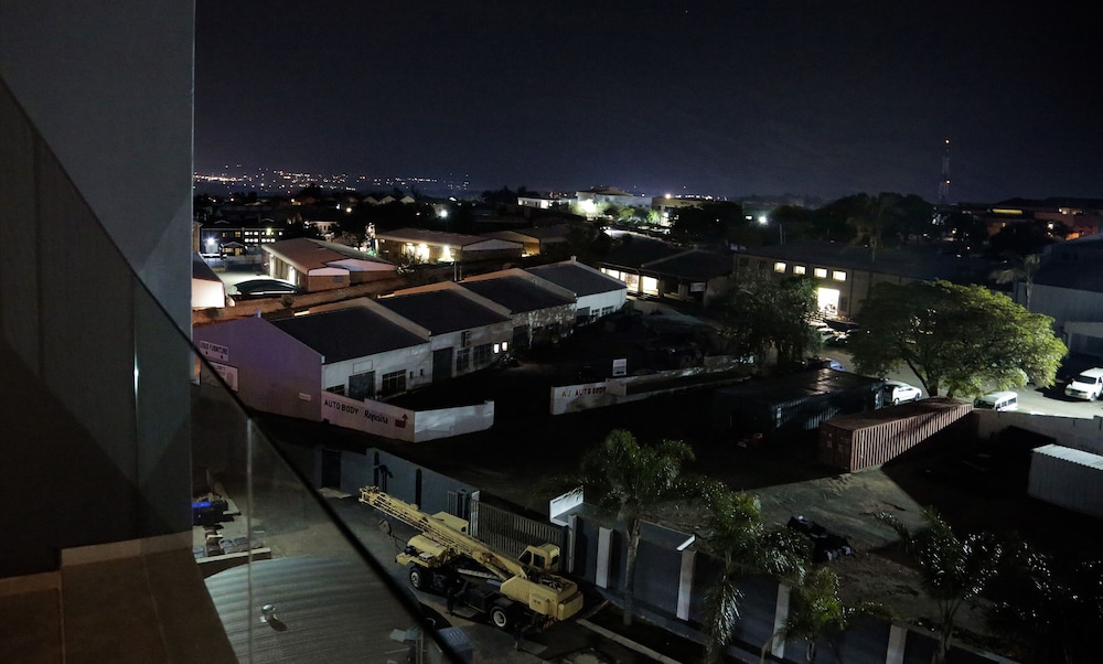 Blueberry Hill Hotel 1/50