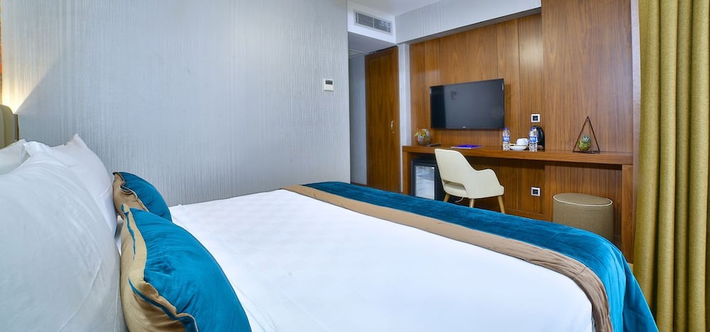 The Tango Hotel Taksim 19/40