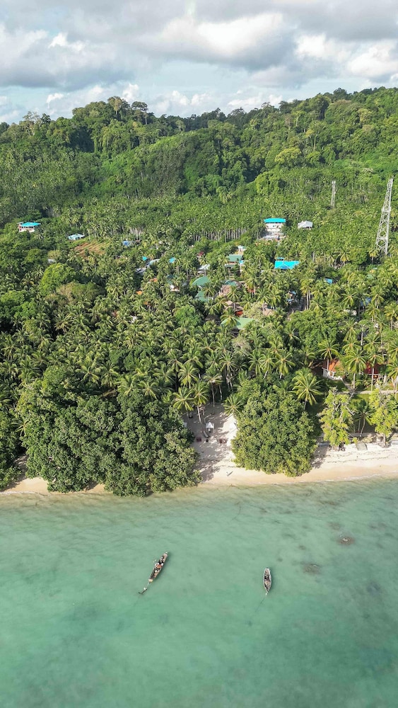 Coral Reef Resort 39/50