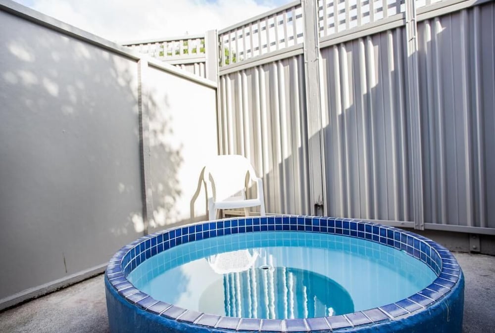 Bennetts Thermal Pools Motor Inn 27/44