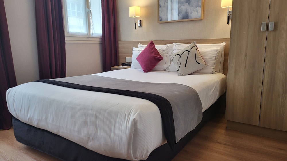 Hotel Magda Champs Elysees 25/65