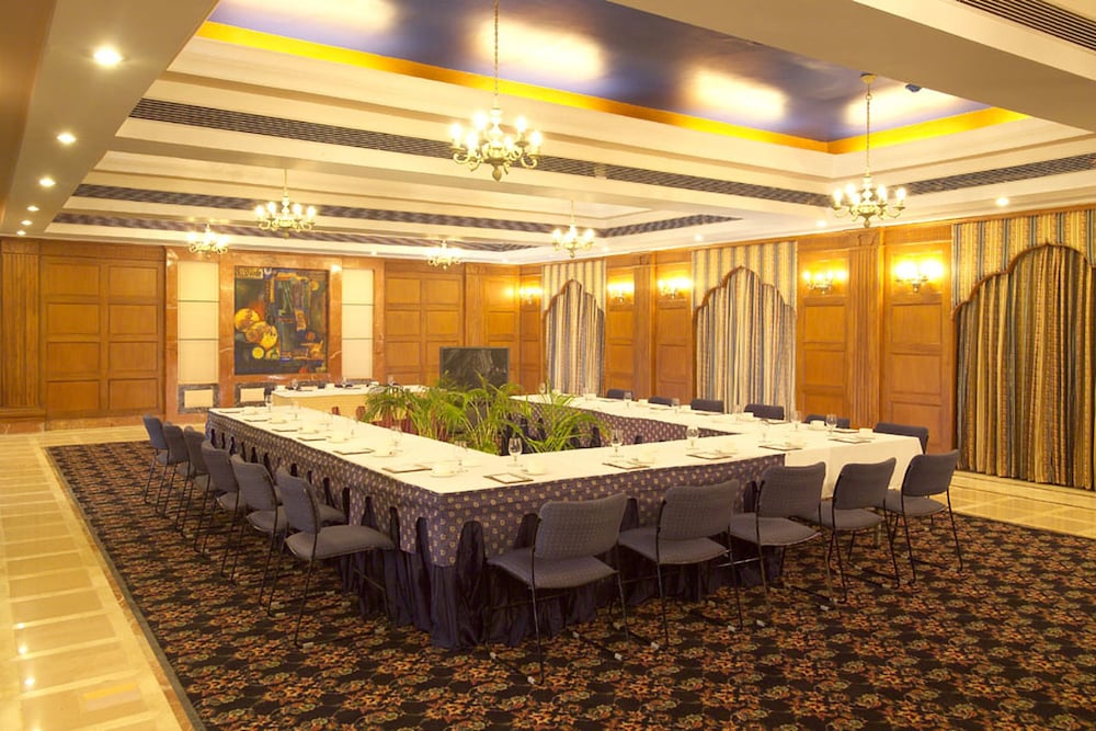 Empires Hotel Paradip 13/34