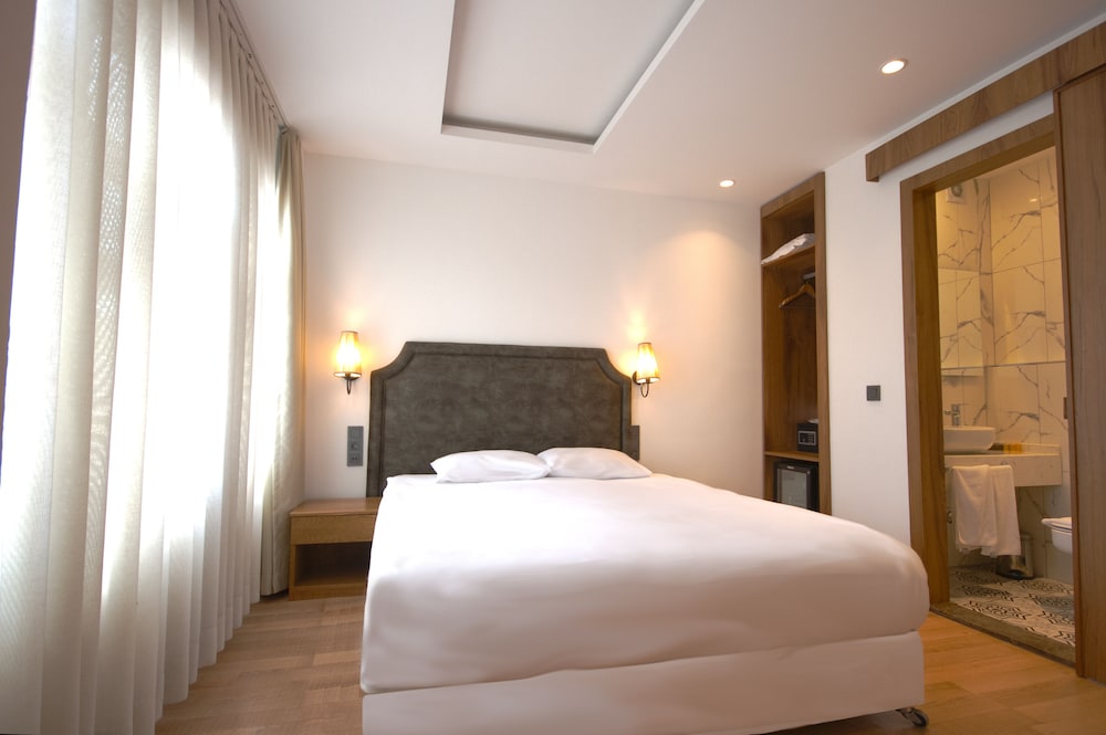 Armagrandi Spina Hotel 16/66