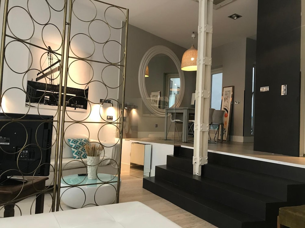 AB Design Suites 32/50