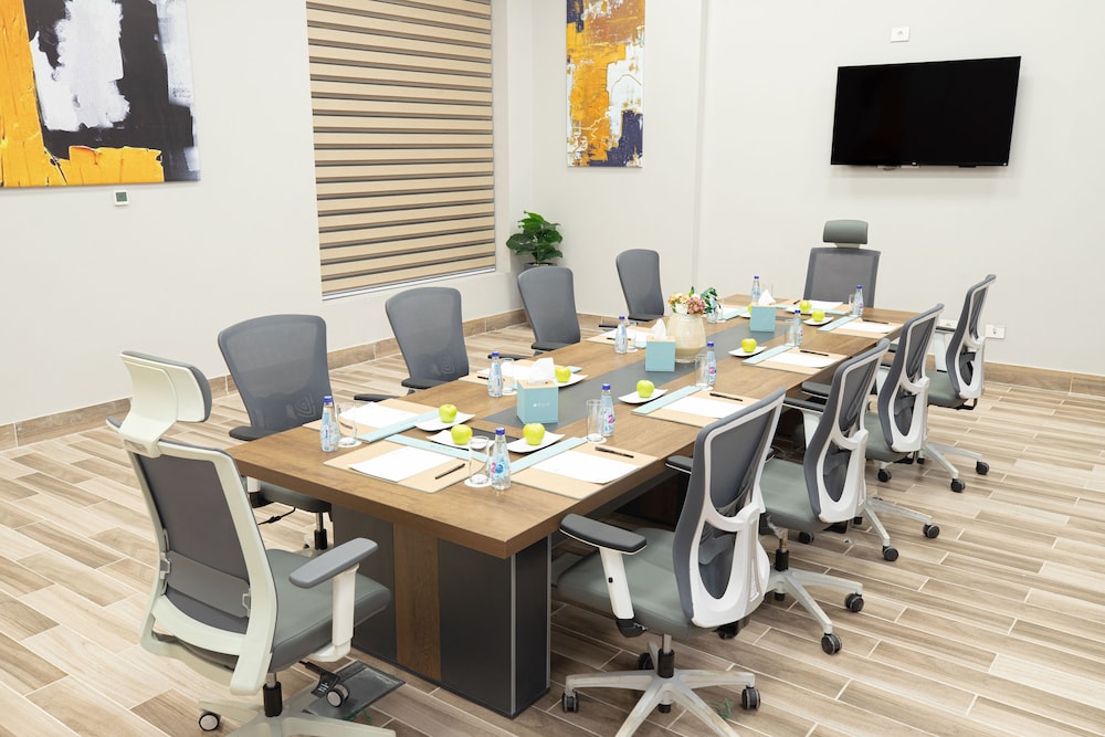 Tolip Olympic International City 52/63