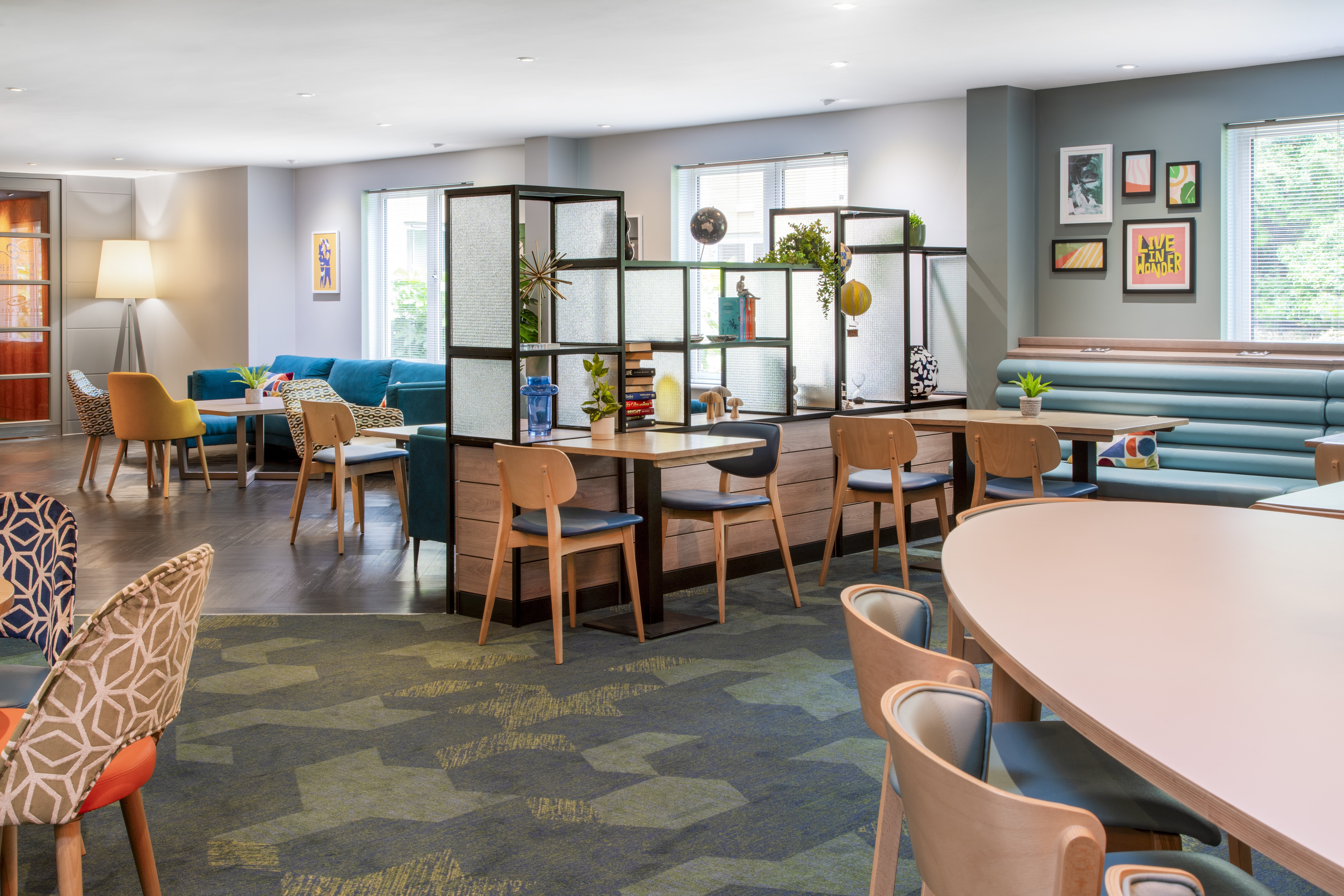 HOLIDAY INN OXFORD 35/50