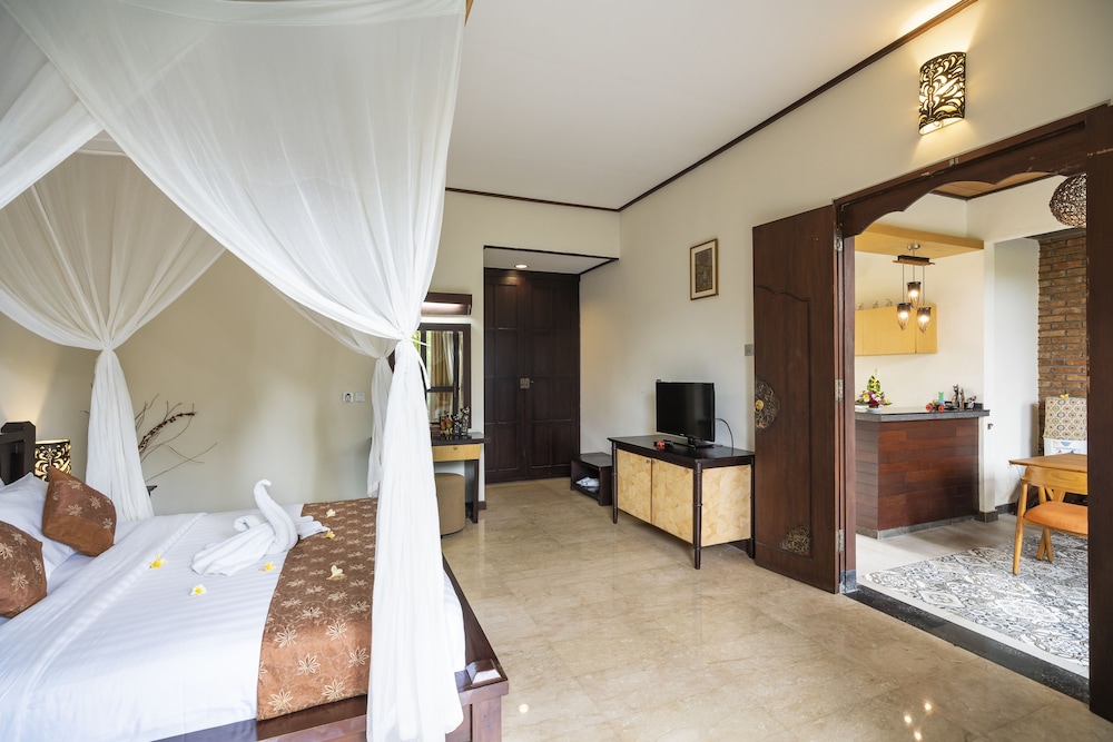 Bali Ayu Hotel And Villas 34/75