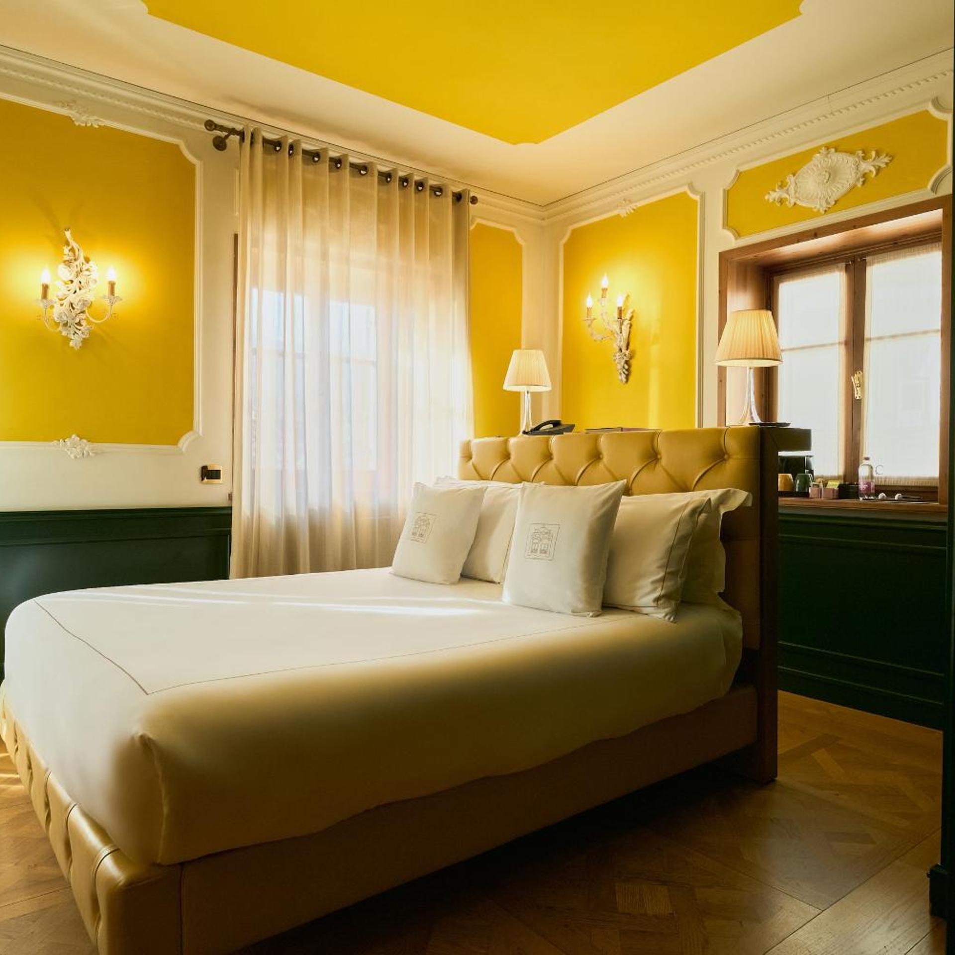 Motion, Superior, Double Bed, Ambra Cortina Luxury Fashion Boutique Hotel 8/10