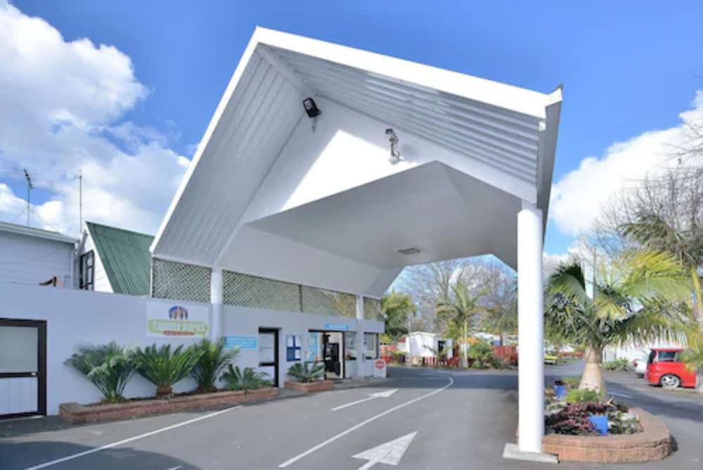 Auckland North Shore Motels & Holiday Park 1/56
