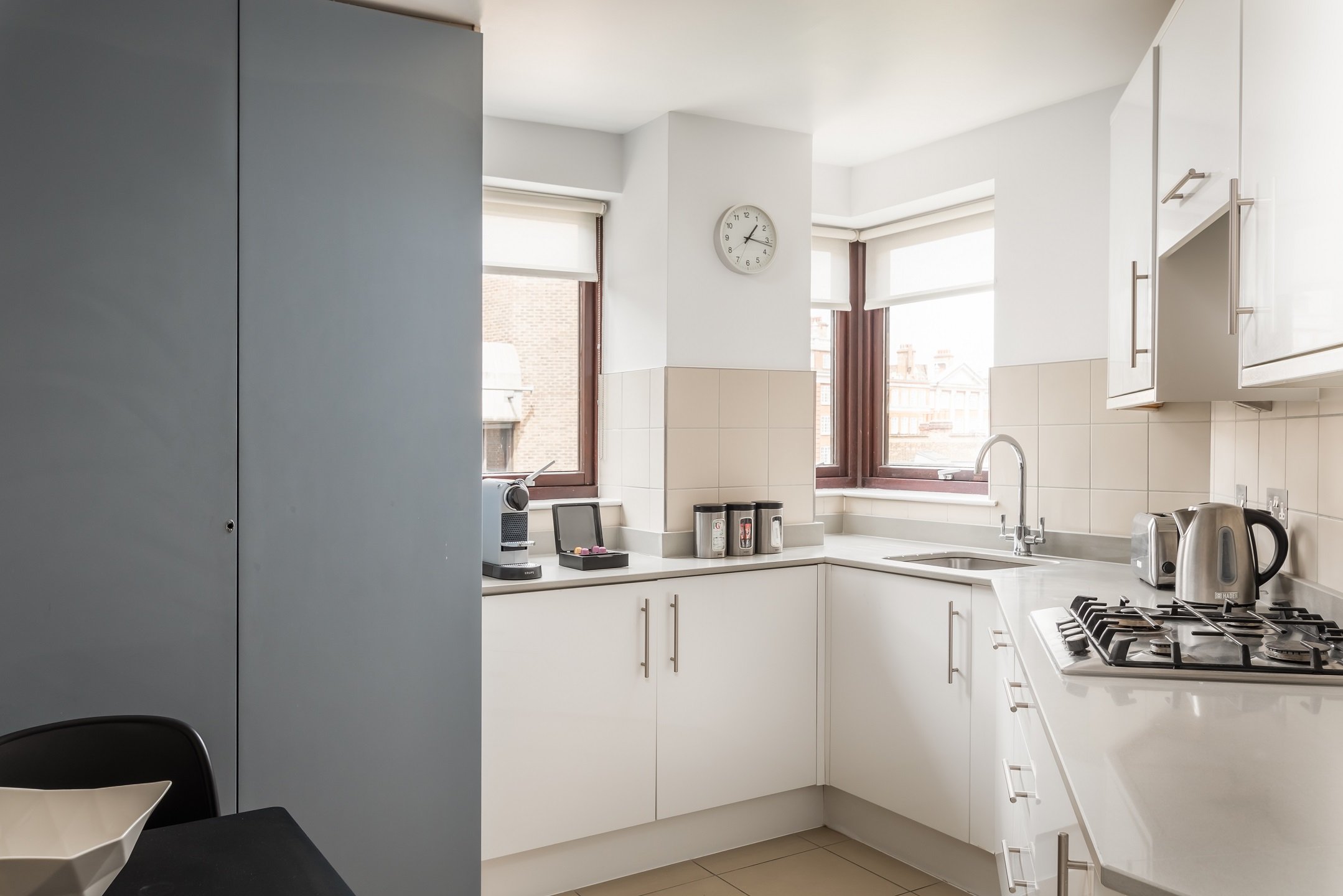 Monarch House - Serviced Apartments - Kensington 35/36