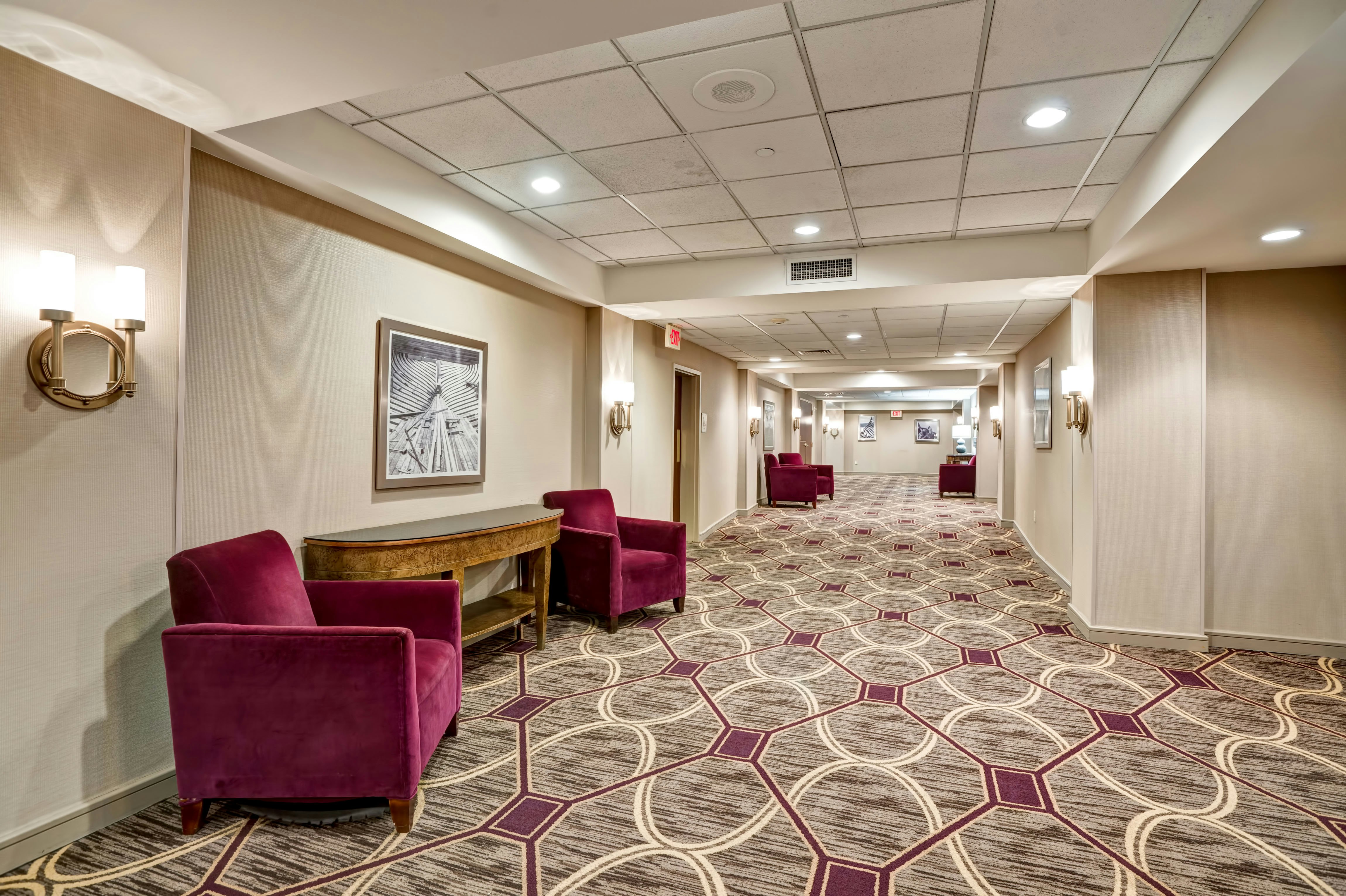 Doubletree Hotel Downtown Wilmington Legal 28/60