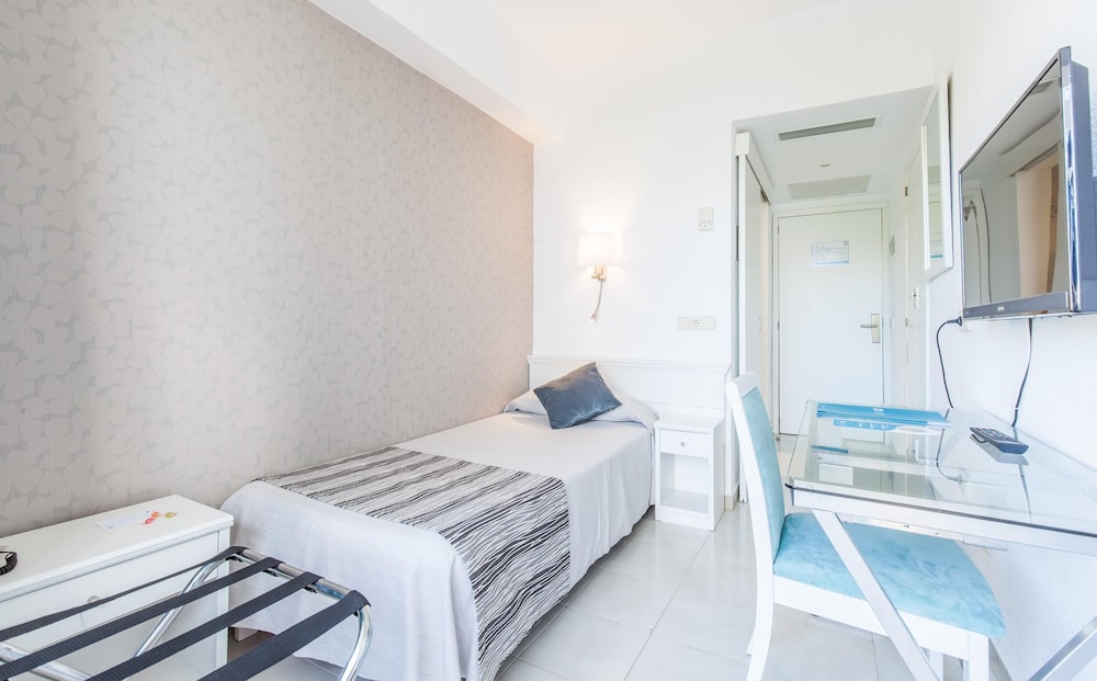 BLUESEA Cala Millor 24/76