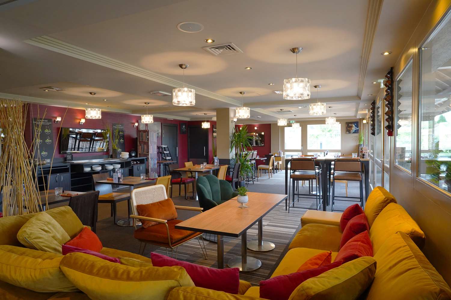 Best Western L'atelier 117 25/44