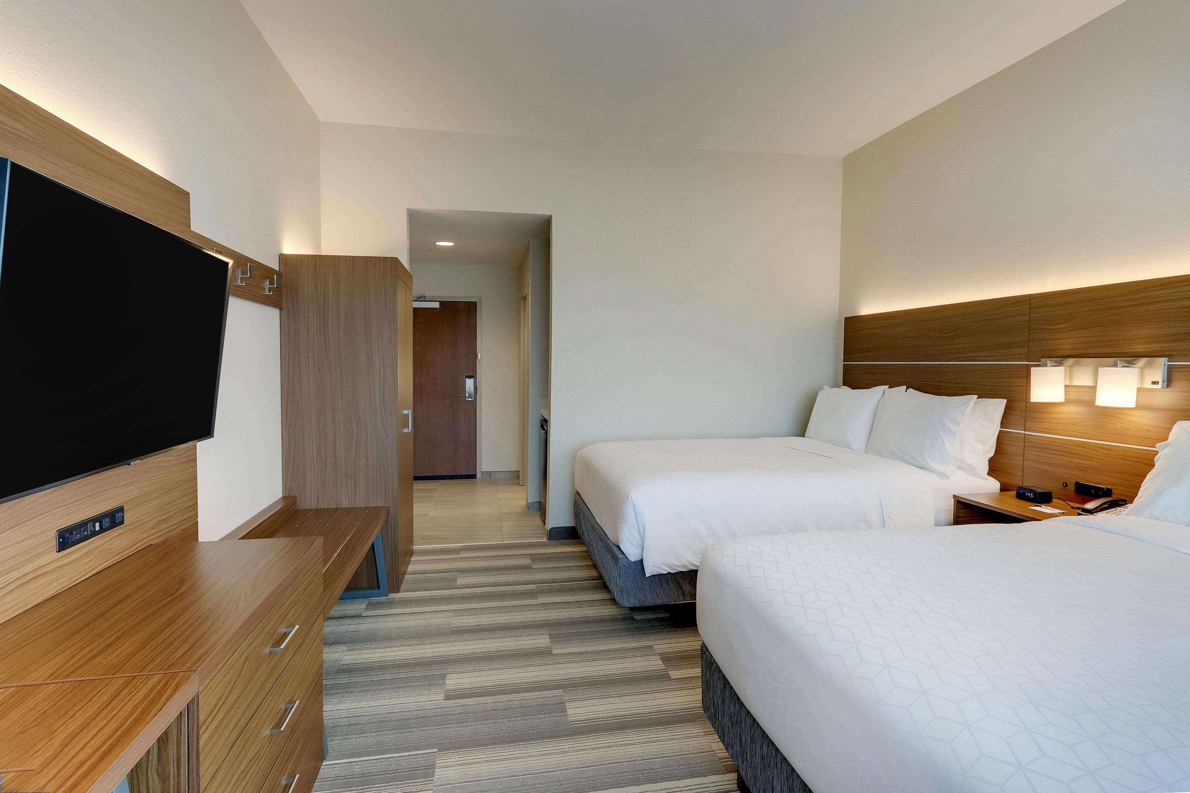 Room, Double Bed, Accessible