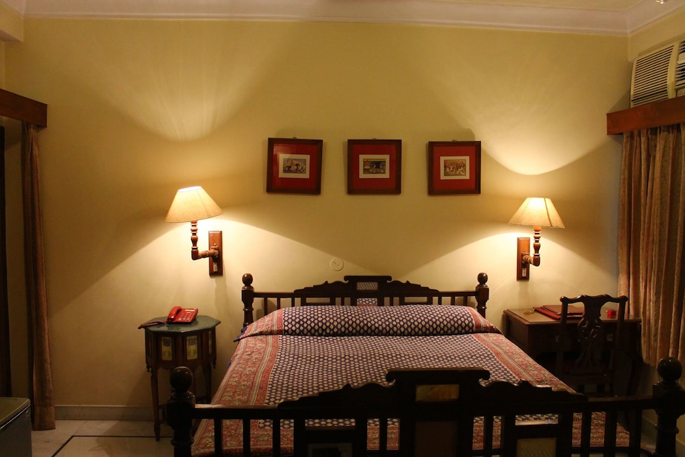 Hotel Madhuban 35/51