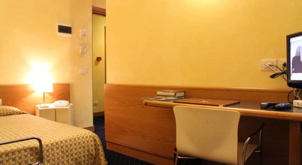 Club Hotel Milan 20/55