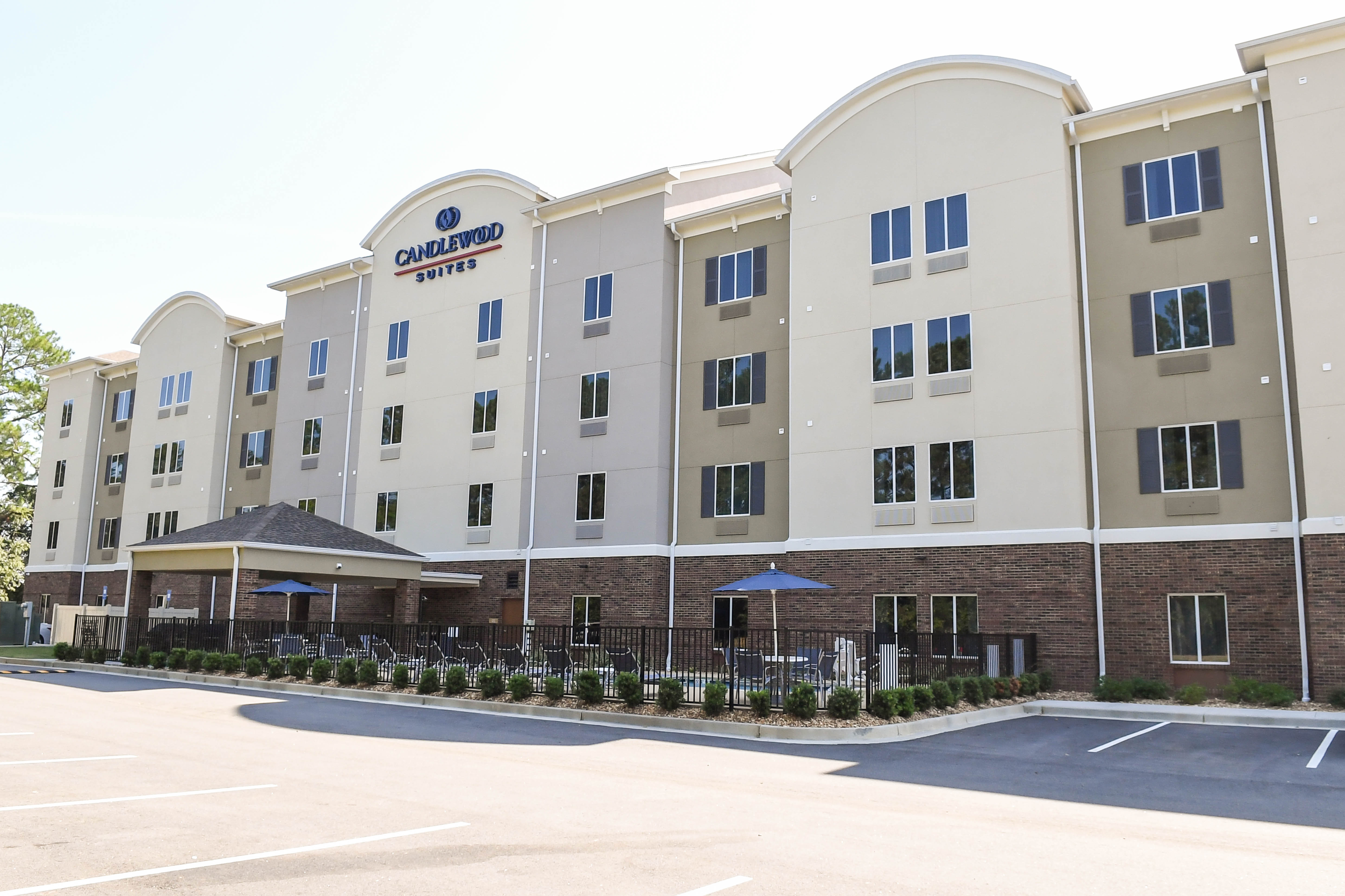 CANDLEWOOD SUITES VALDOSTA MALL 34/37