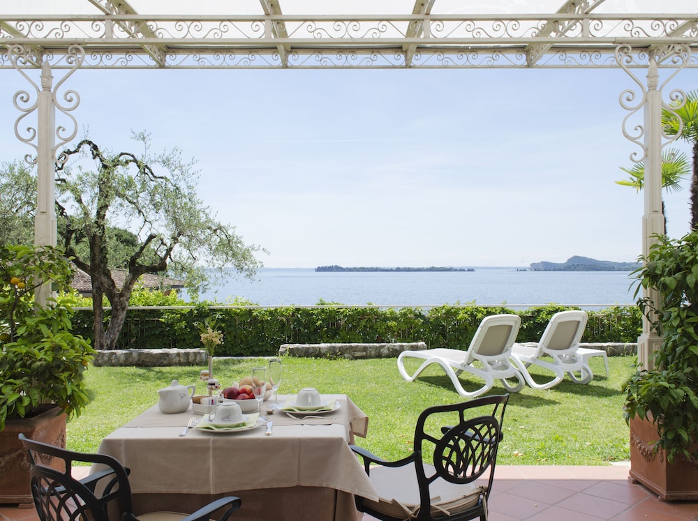 Hotel Villa Florida 35/50