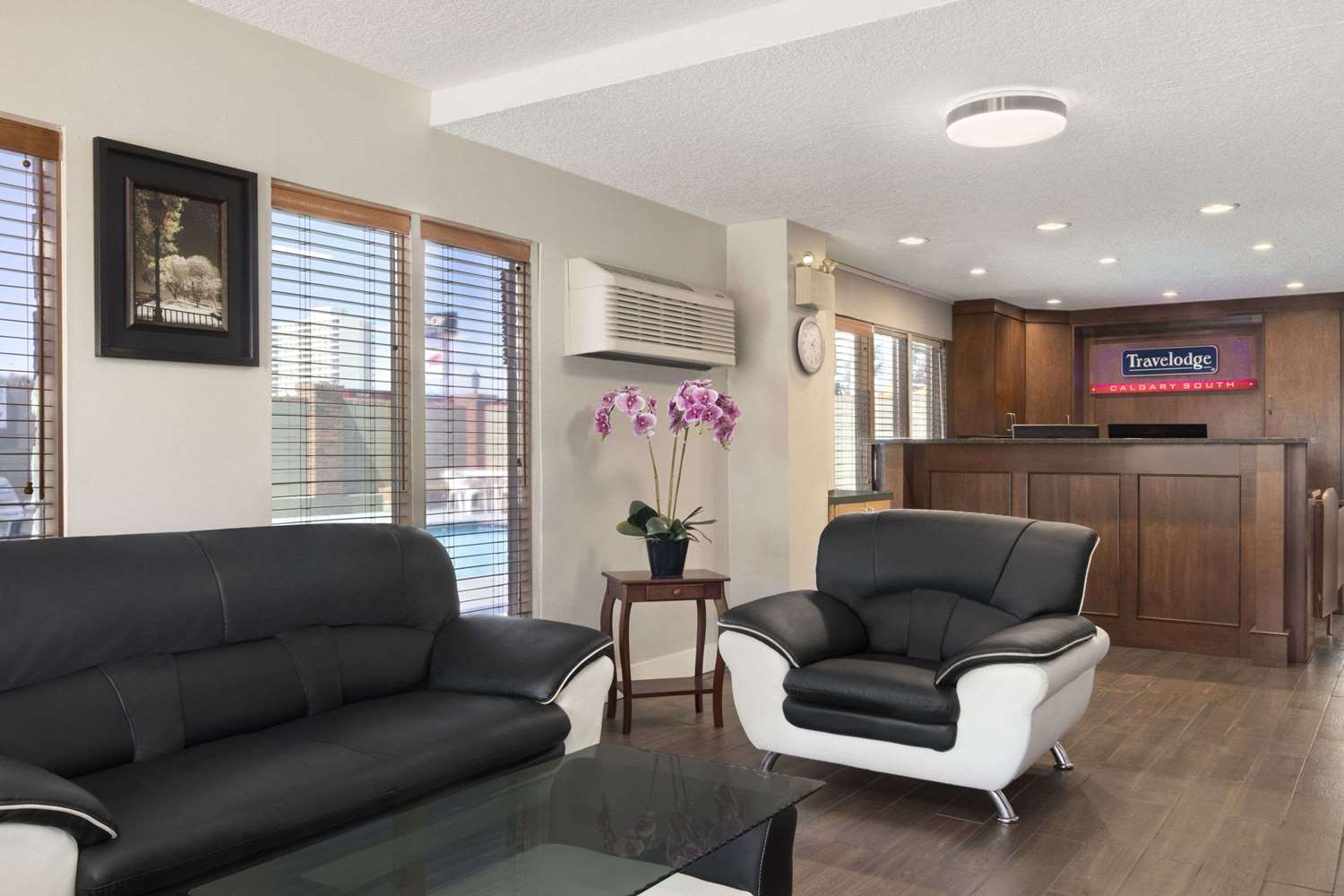 Travelodge by Wyndham Calgary South 23/63