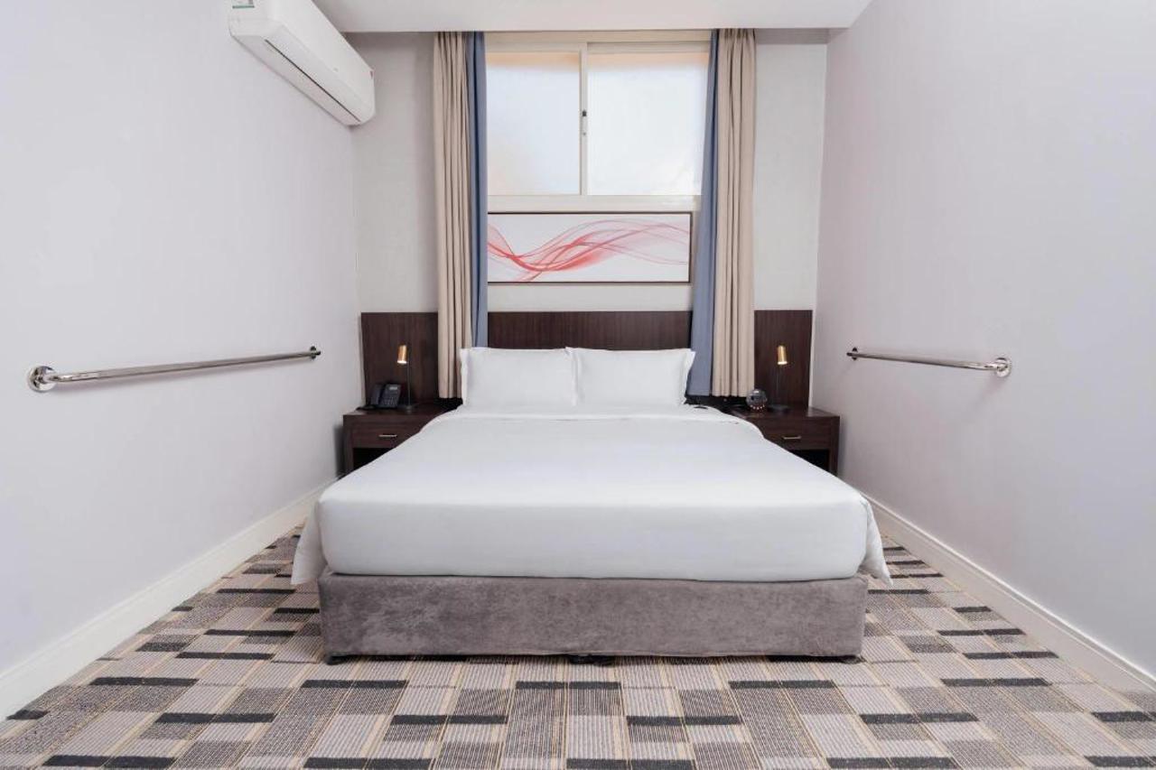 Howard Johnson by Wyndham Riyadh Al Nasiriyah 5/10