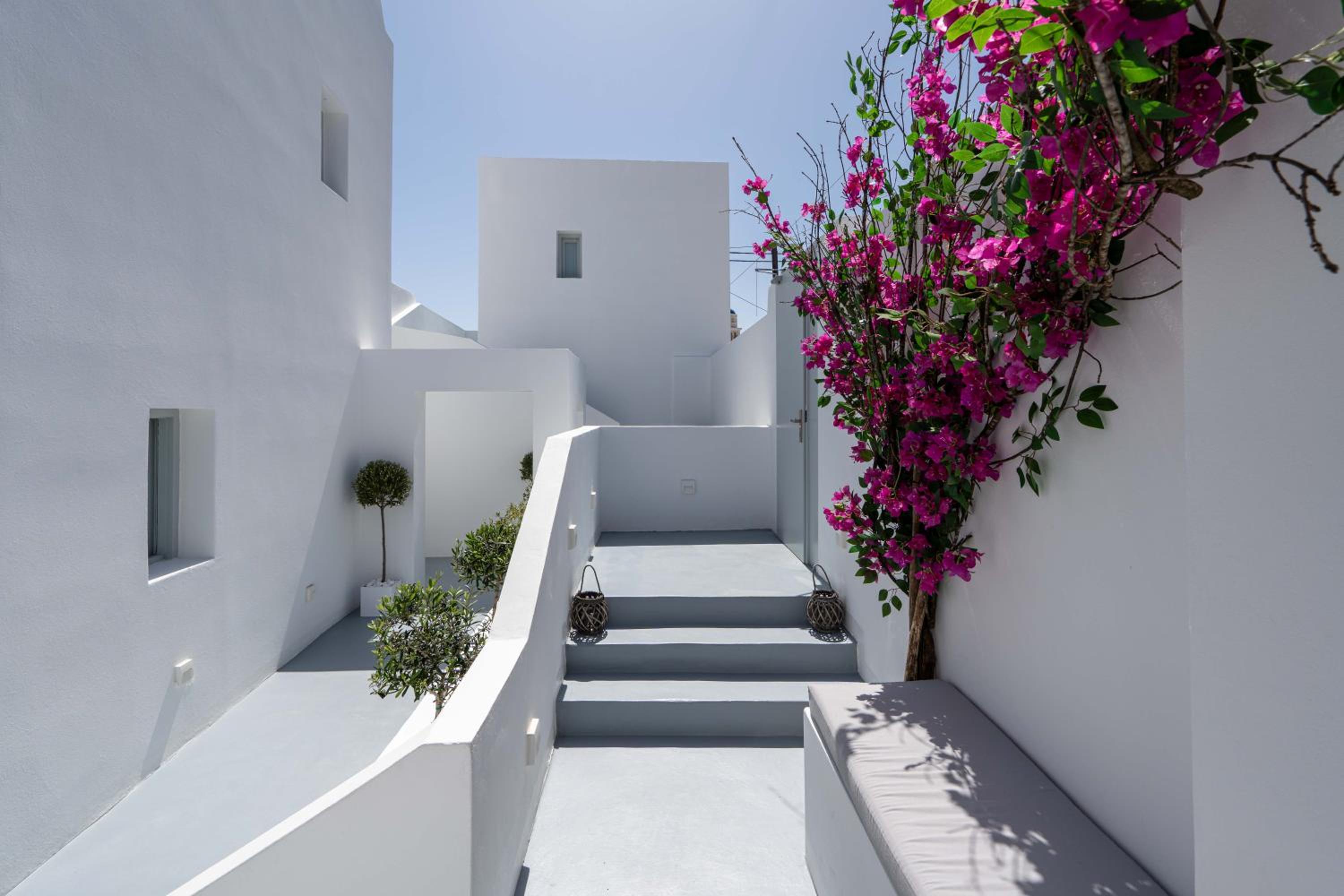Cycladic Suites & Spa 3/14