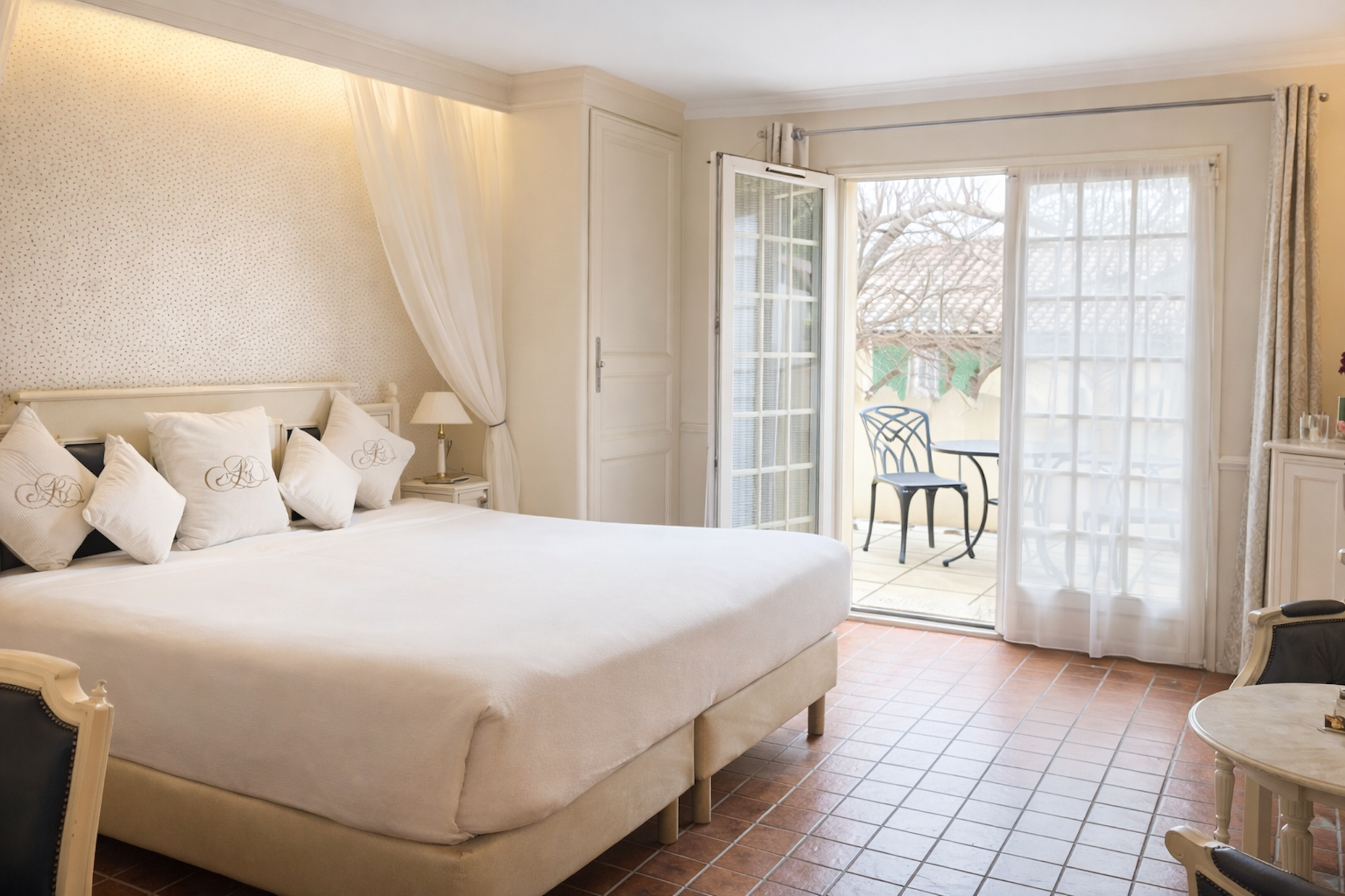 غرفة ديلوكس بشرفة