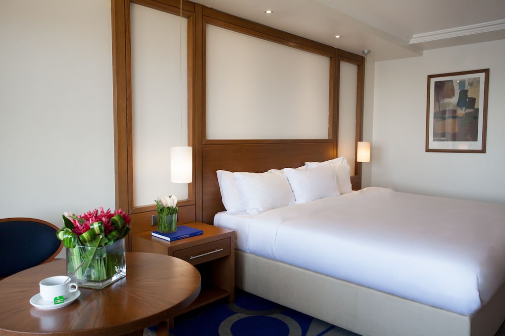 Eko Hotel And Suites 8/24