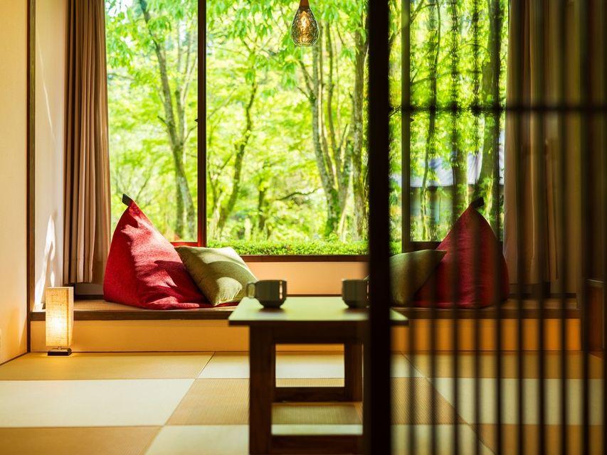 Japanese, No Bathroom, East Wing
