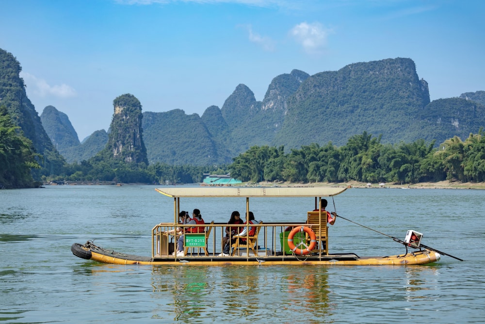ALILA YANGSHUO 54/65