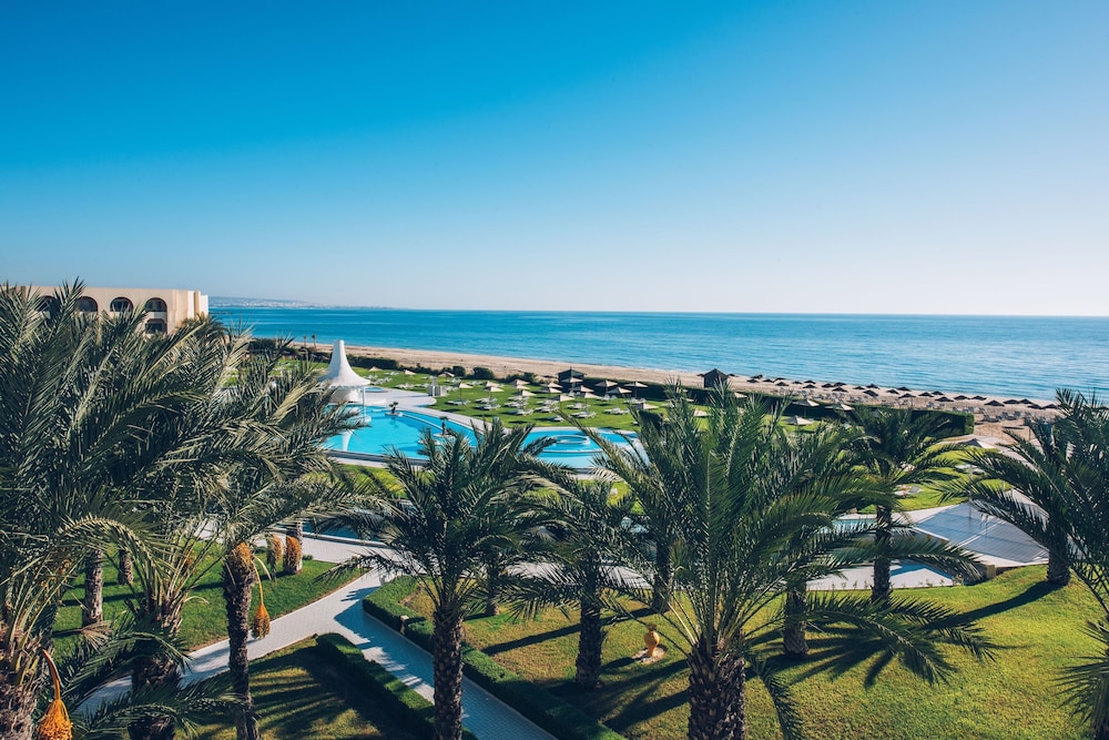 Iberostar Waves Averroes 62/66