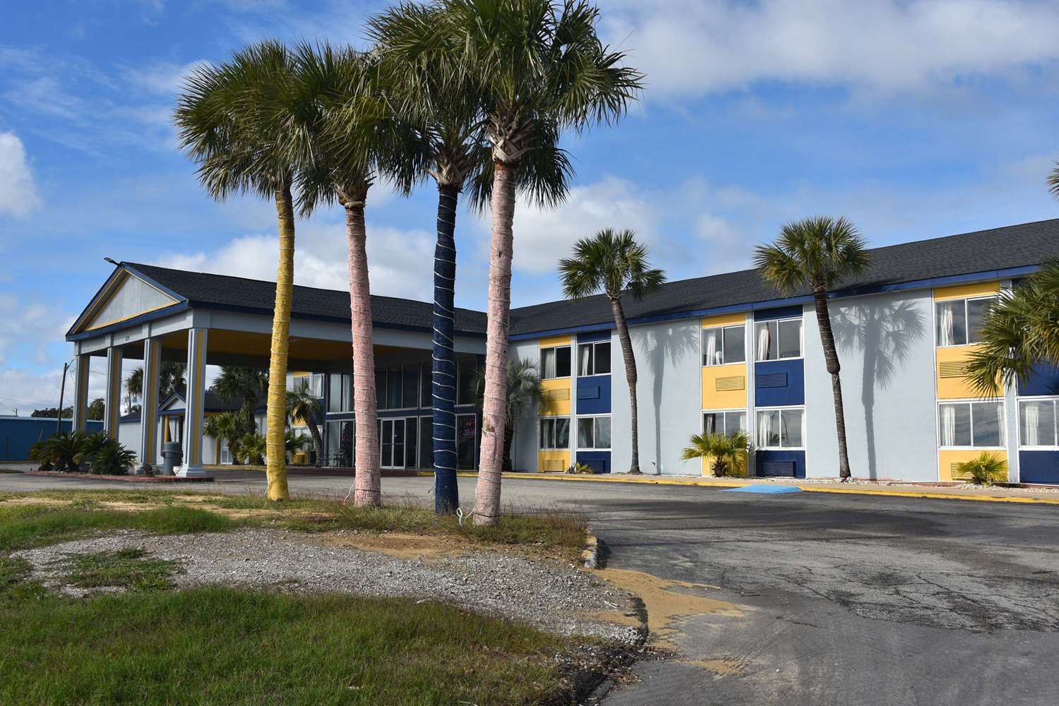 Super 8 by Wyndham Biloxi 29/43