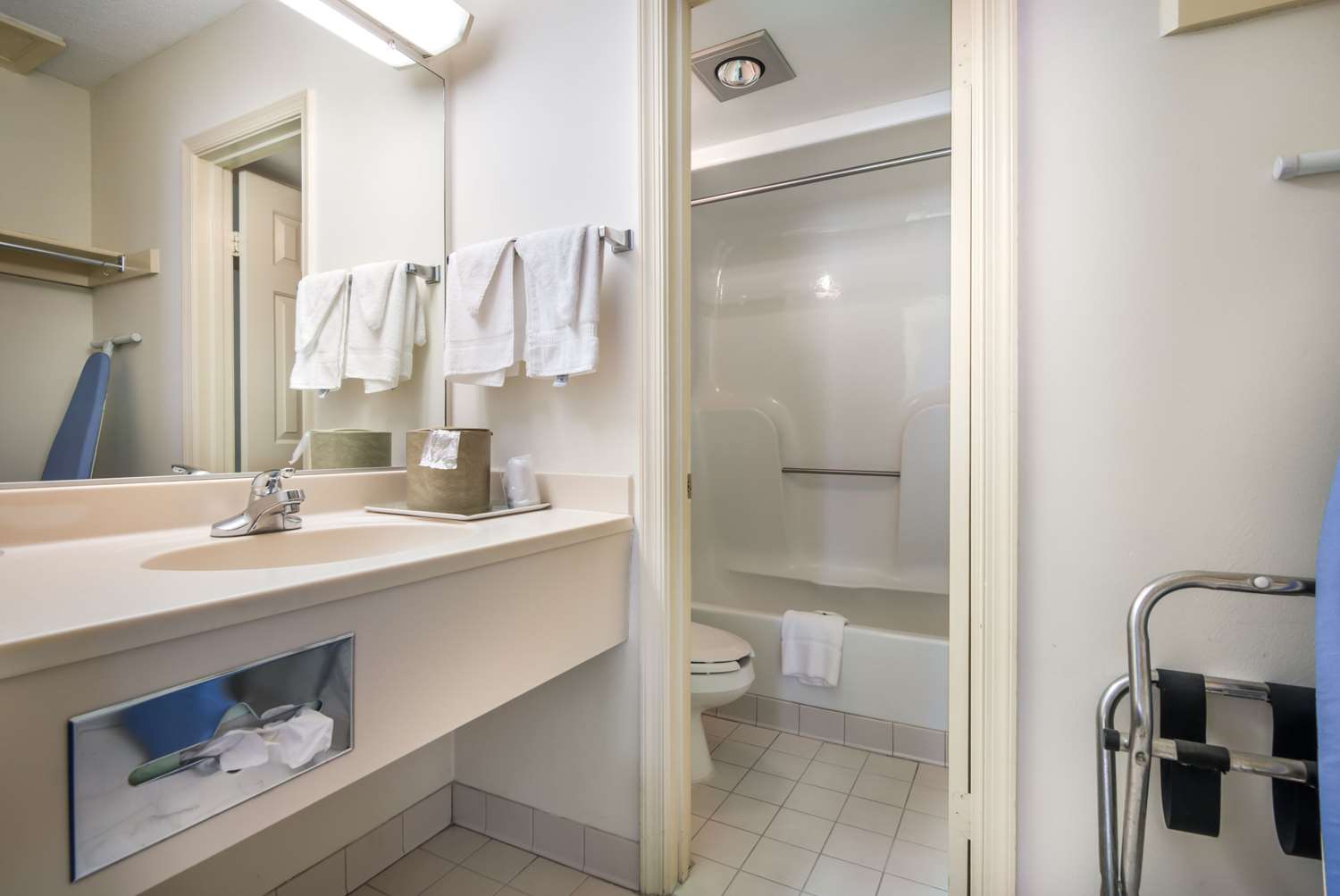 Quality Inn Little Creek 29/29