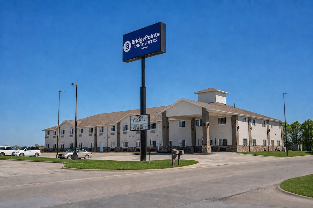 Countryside Suites Lincoln 33/40