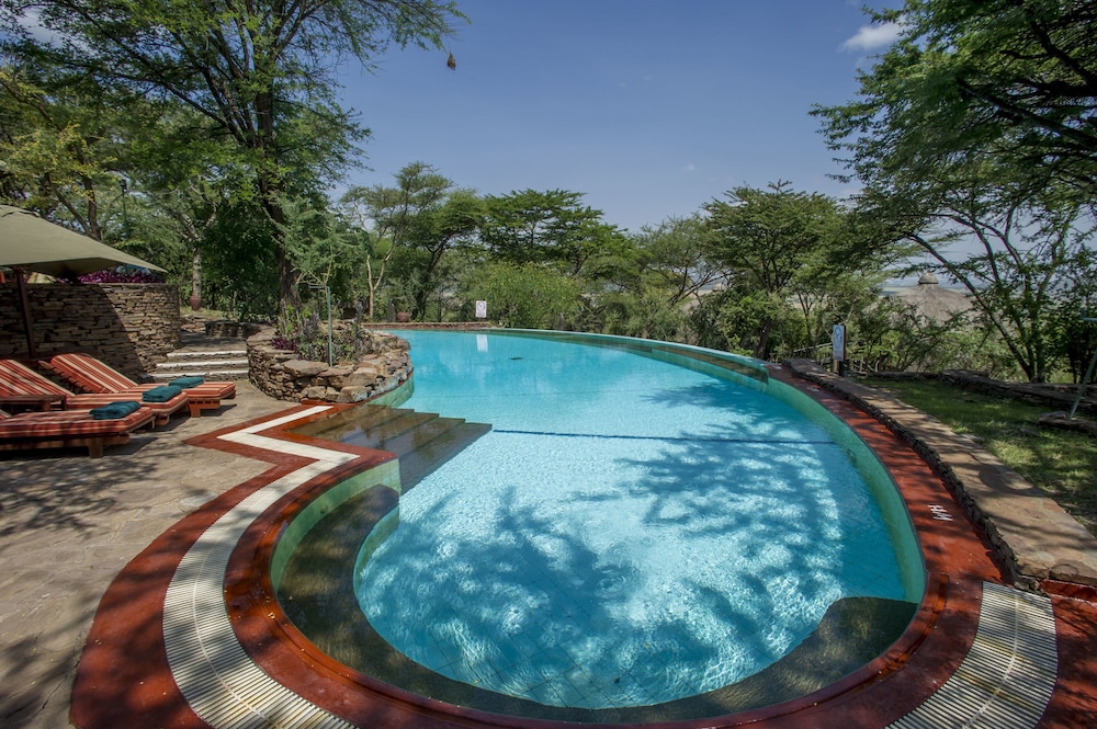 Serengeti Serena Safari Lodge 30/58