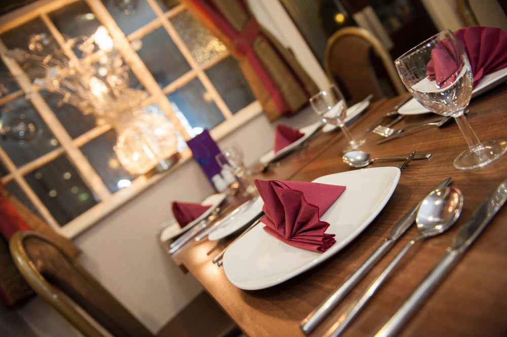 Lyndene Hotel 40/49