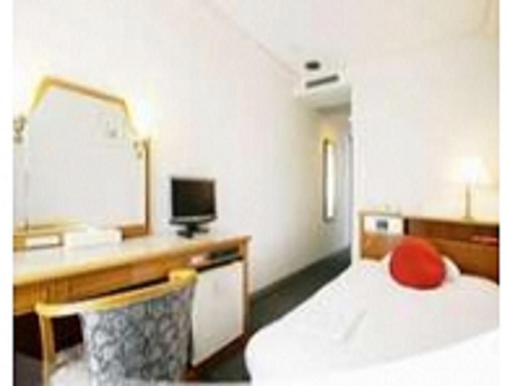 Pearl Hotel Mizonoguchi 16/26