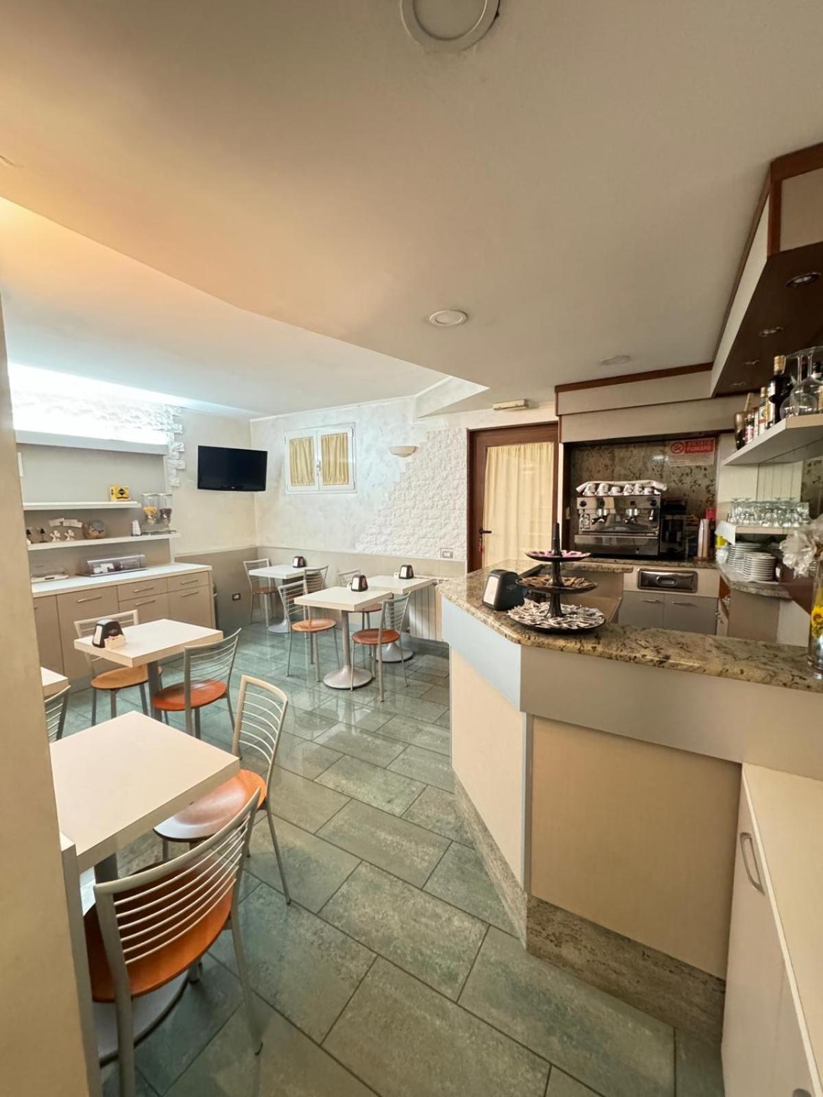 Hotel Le Querce 39/50