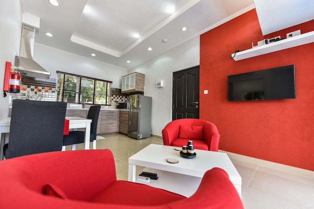Moulin Kann Villas 10/18