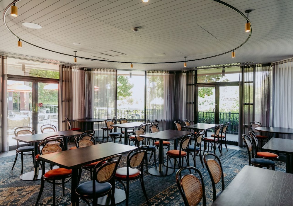 Amora Herencia Riverwalk Melbourne 51/68