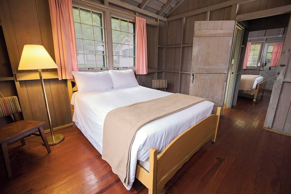 Woodland, Cottage, 2 Queen Beds
