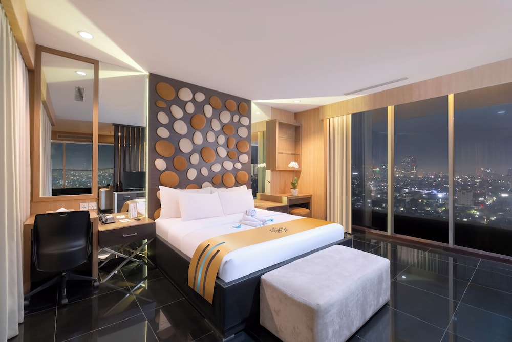 إقامة بسريرين كينج، Merlynn Park Hotel 3/10