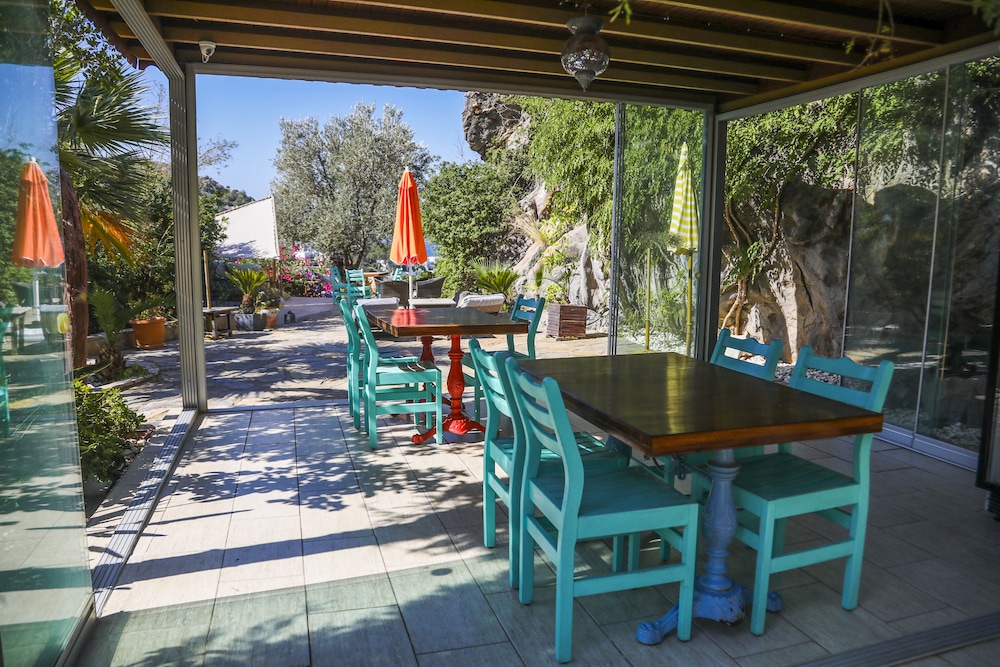 The Aegean Gate Hotel 41/49
