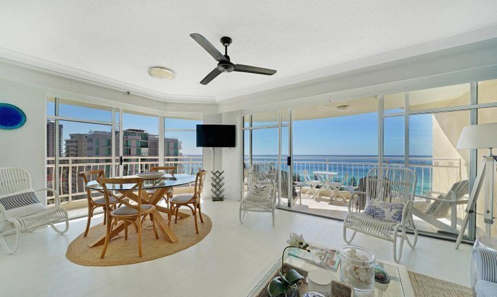 2ND AVENUE BEACHSIDE APARTMENTS 47/73