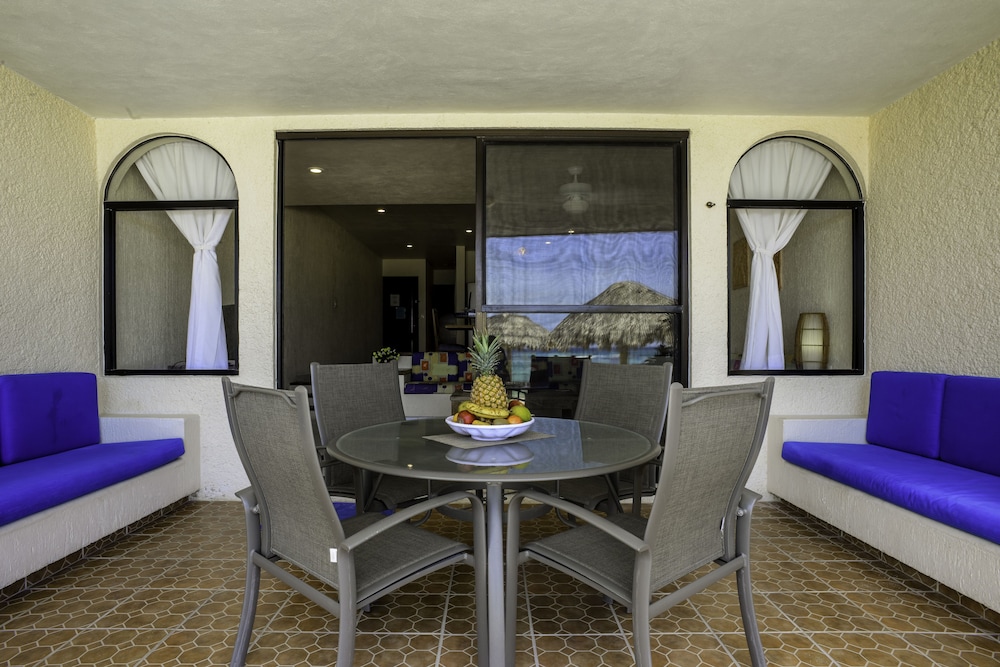 Villas De Rosa Beach Resort 47/68